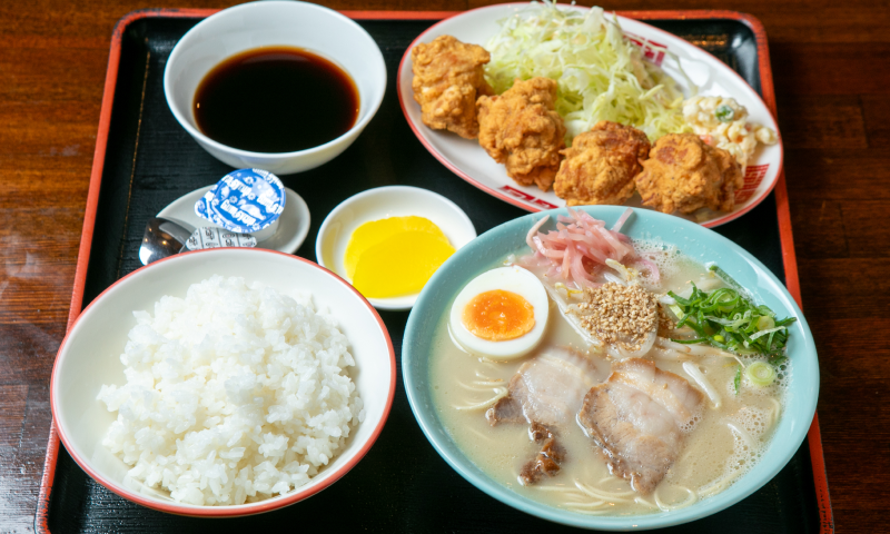 ラーメン定食・唐揚げ